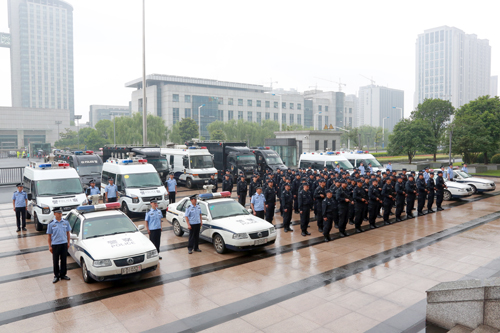 江苏省公安厅 警务动态 常州市局举行巡特警支队揭牌仪式